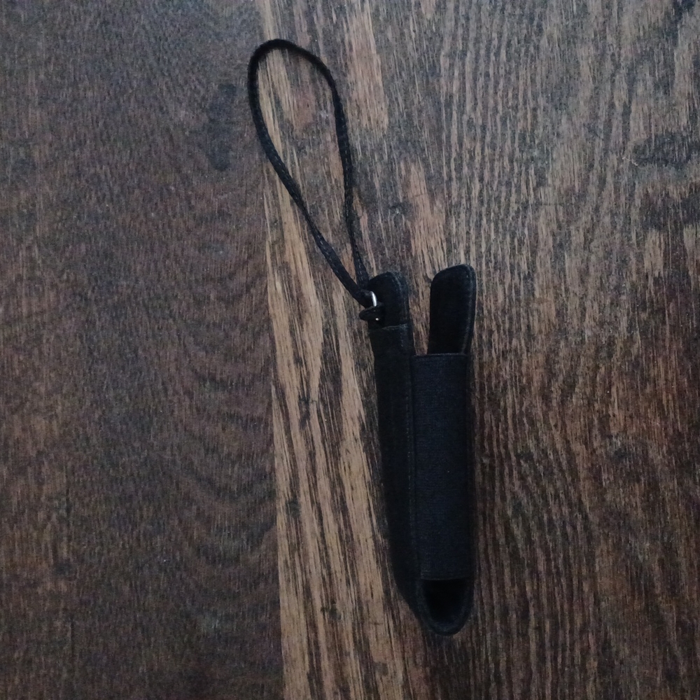 Vintage Prada cell phone case - Picture 5 of 11